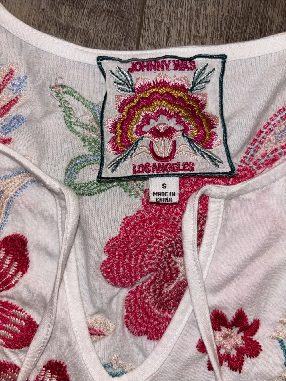 Johnny Was Embroidered Flounce Sleeve Top - Picture 7 of 7